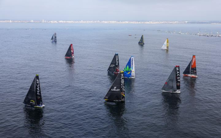 Vendée Globe 2024: live coverage of the start at sea